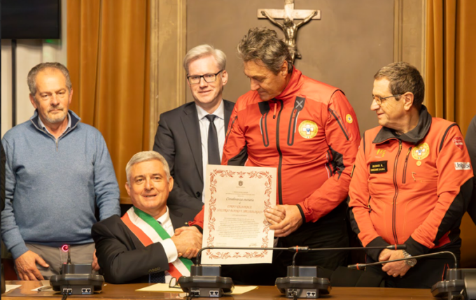 Cittadinanza onoraria al Cnsas, Belluno “premia” il soccorso alpino