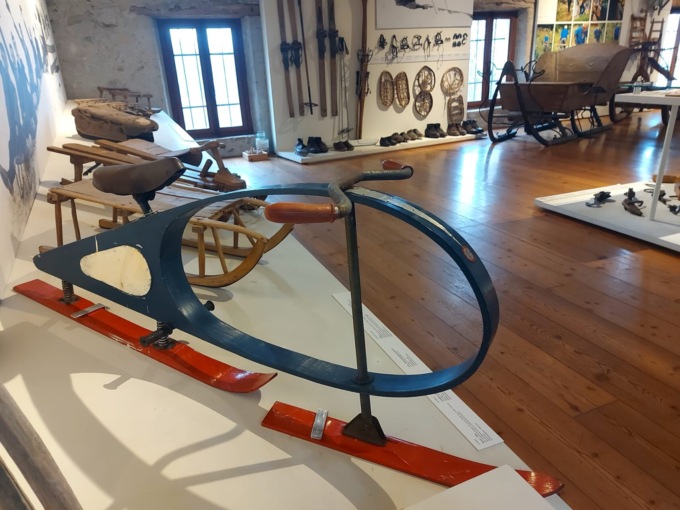 Al Museo di Seravella lo skibob Gfäller Egg