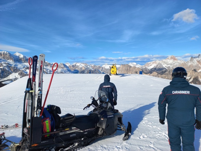 Quasi 800 interventi sulle piste da sci bellunesi: nel mirino dei carabinieri alcol e fuori pista