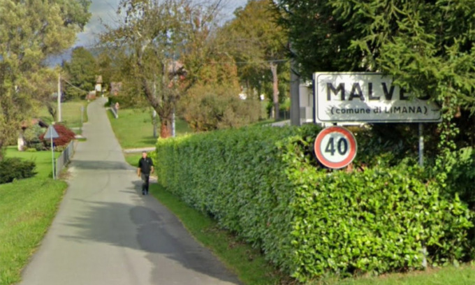 Limana, automobilista investe nonna, mamma e bimbo di pochi mesi a passeggio: “Non li ho visti”