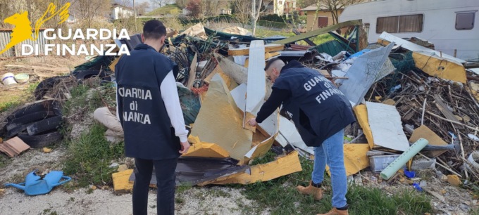 Dai sequestri per droga alla discarica abusiva di 2mila metri quadri: un anno di attività delle Fiamme Gialle