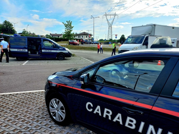 Belluno, identificate 150 persone: tre positive ad alcol o droga