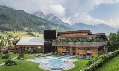 Tra le Dolomiti, l'eccellenza spumantistica incontra il benessere
