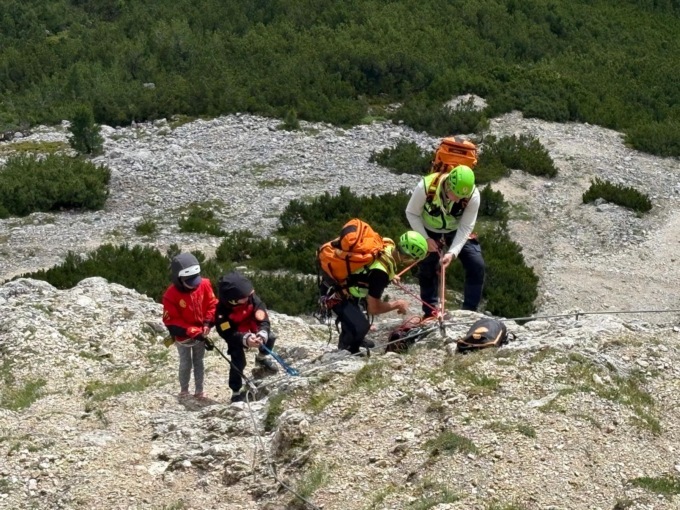Auronzo, 30enne colpita da un fulmine vicino al rifugio Carducci