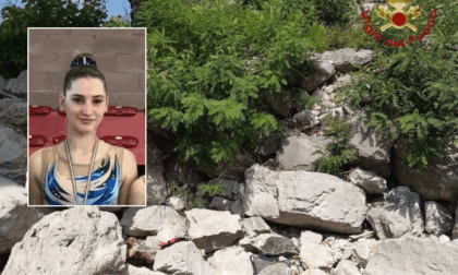 Gaia De Gol perde la vita a 15 anni, travolta da un masso mentre scattava un selfie