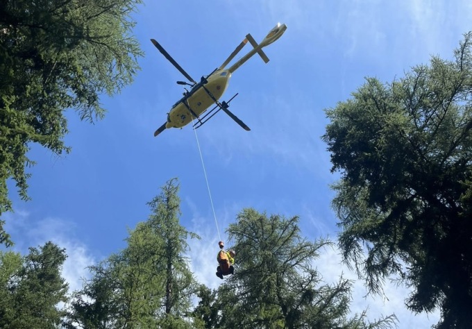 Cortina, 60enne cade con la mountain bike: sospetto trauma toracico