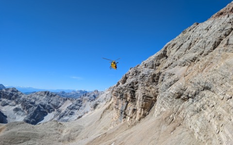 Soccorsi senza sosta in montagna: quattro interventi tra Cortina, Falcade e Cadore