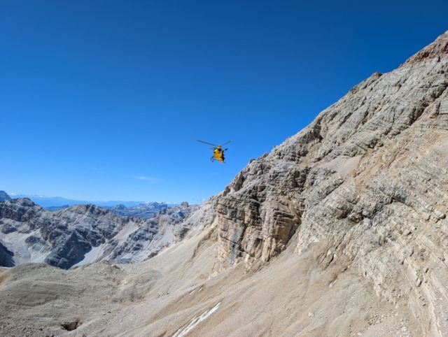 Soccorsi senza sosta in montagna: quattro interventi tra Cortina, Falcade e Cadore