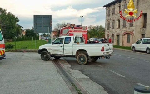 Schianto tra auto e moto a Borgo Valbelluna: muore centauro 28enne