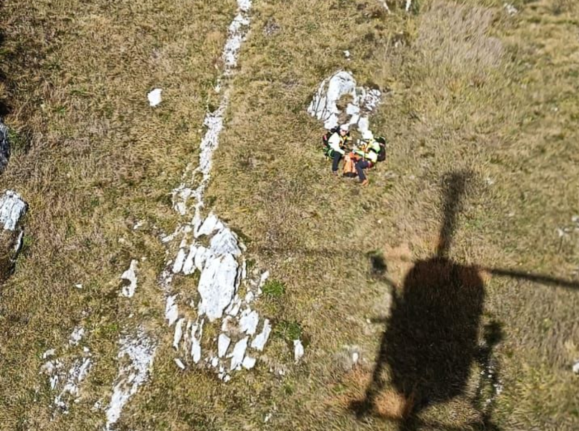 Escursionista bellunese trovato senza vita sotto le Cime dei Bachet