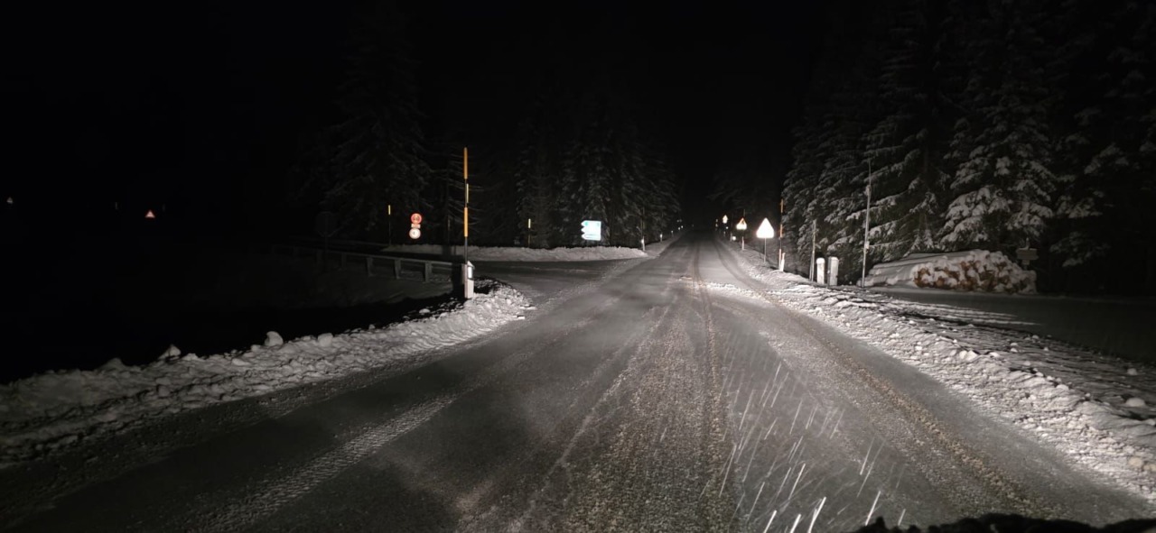 Neve in calo fino a 400 metri e rischio gelicidio: giornata ad alta attenzione nel Bellunese