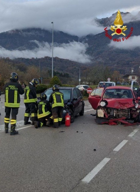 Scontro tra auto a Paderno di Santa Giustina, un ferito