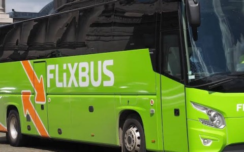 FlixBus scommette sul Cadore: più corse da città e aeroporti per la stagione sciistica