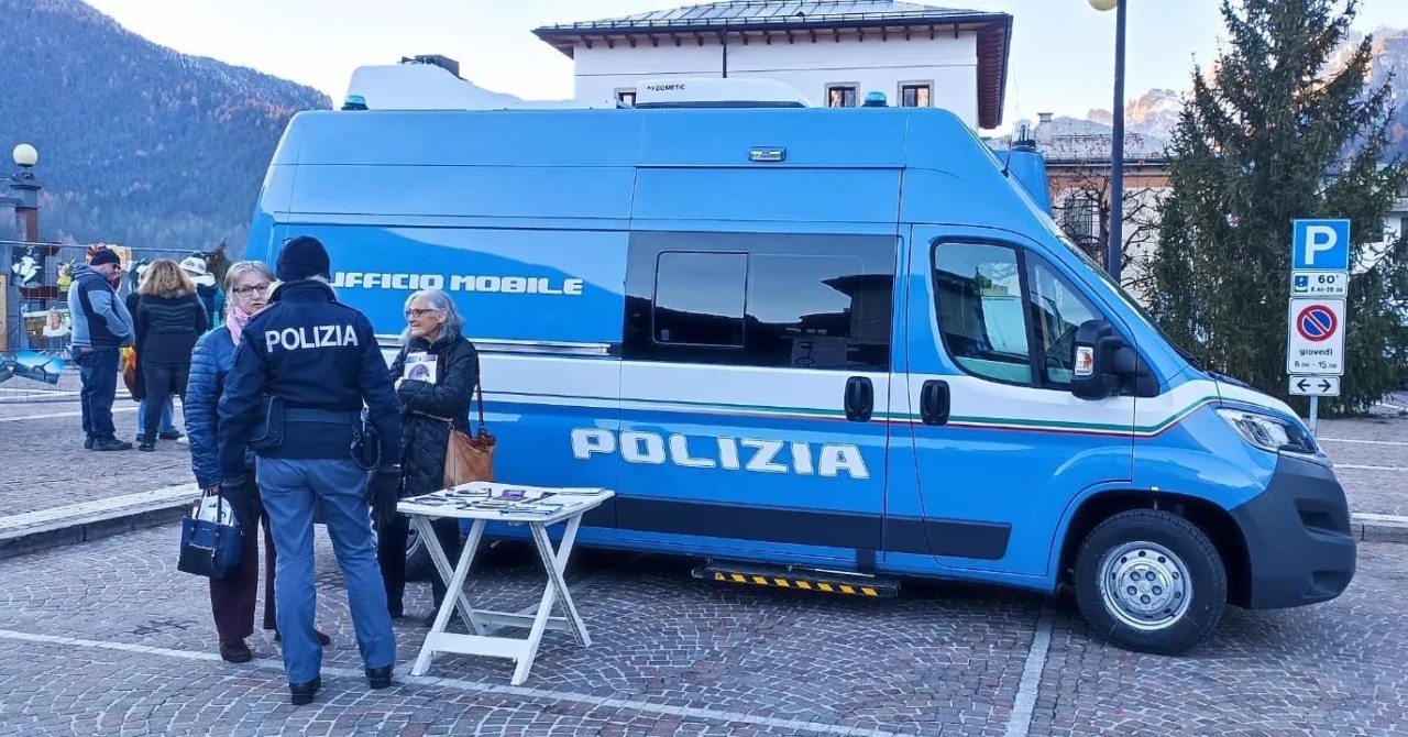 Belluno, la Questura lancia la campagna “È sempre 25 novembre”