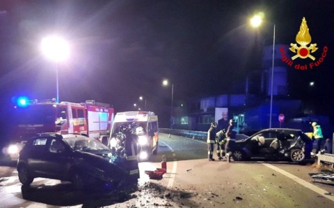 Longarone, tragico incidente nella notte: una donna morta e un ferito grave
