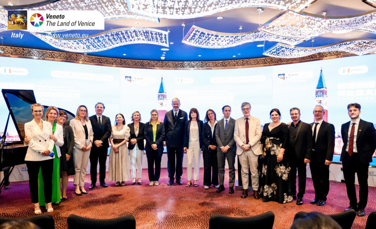 Dolomiti Bellunesi miglior destinazione turistica: riconoscimento ai World’s Travel & Hotel Awards in Cina