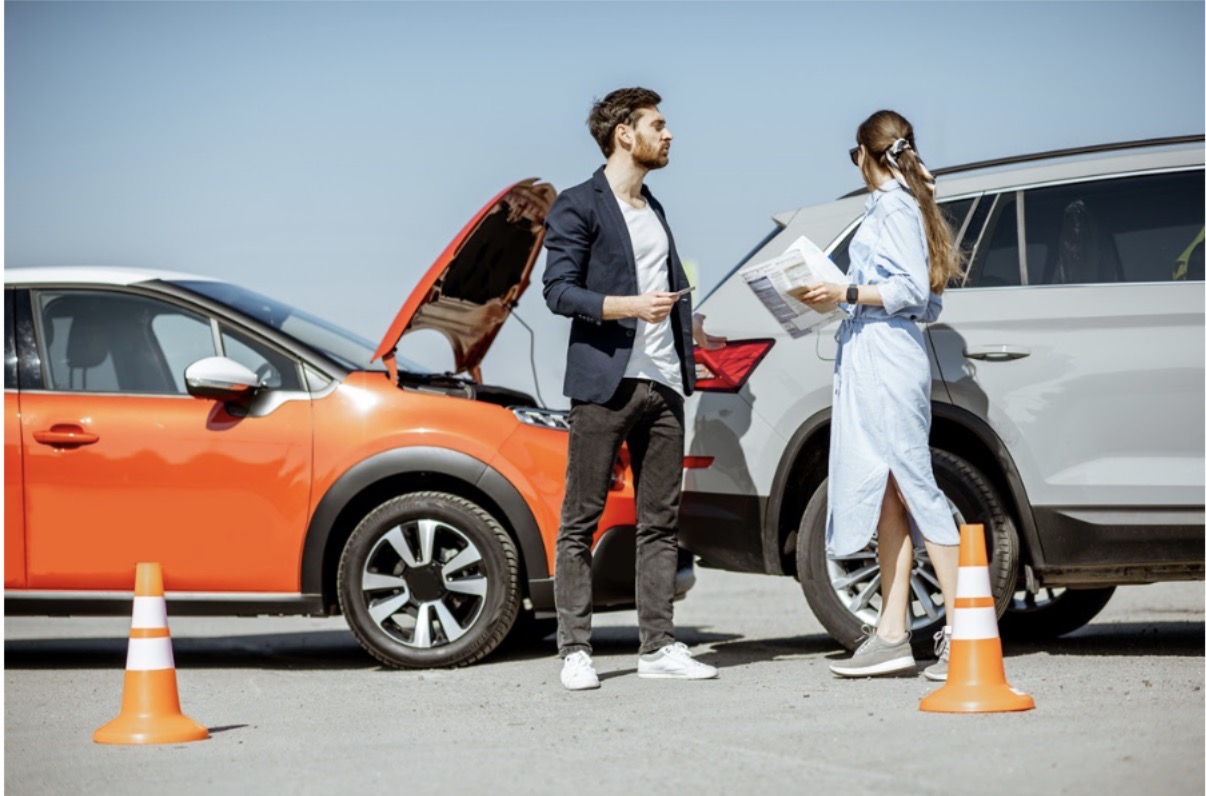 Rc auto, 2026 in salita per molti automobilisti bellunesi: premi in aumento nonostante il calo regionale