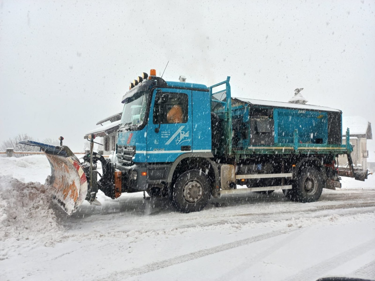 Scatta l’allerta rossa per neve in provincia di Belluno