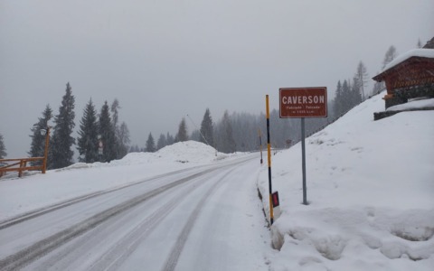 Fiocchi a fondovalle, scatta il Piano Neve: codice giallo nel Bellunese