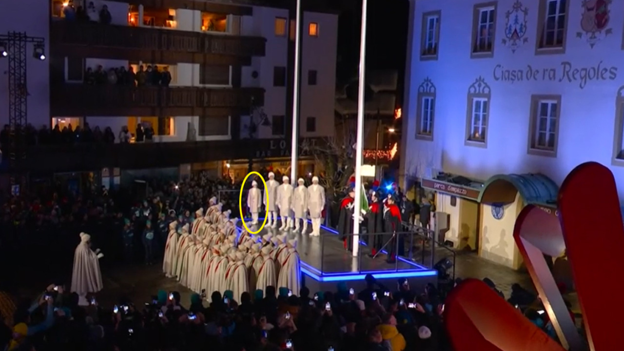 Il bimbo lasciato a piedi dal bus protagonista alla cerimonia di apertura di Milano Cortina 2026
