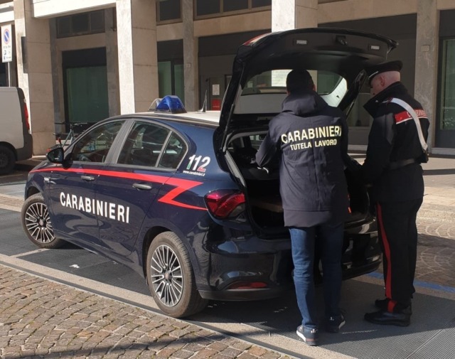 Sicurezza sul lavoro, stretta dei carabinieri: 19 denunciati e 3 attività sospese nel Bellunese