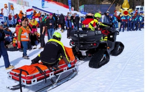 Malore all’arrivo delle piste delle Tofane durante le gare paralimpiche